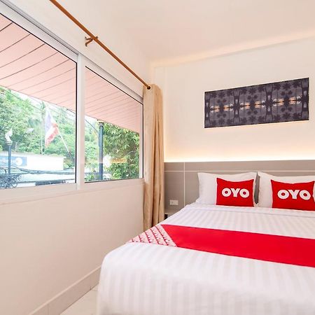Отель Oyo 328 Onion House Ката-Бич Экстерьер фото